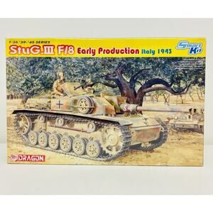 Dragon StuG.III F/8 Early Production Italy 1943 1:35 Plastic Model Kit 6620